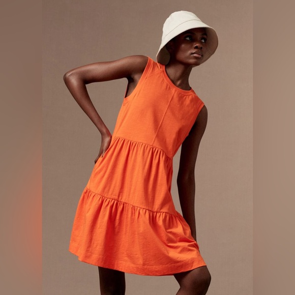 me + em Dresses & Skirts - D.008 Me+Em Sleeveless Tiered Short Dress
Cotton-Slub Jersey